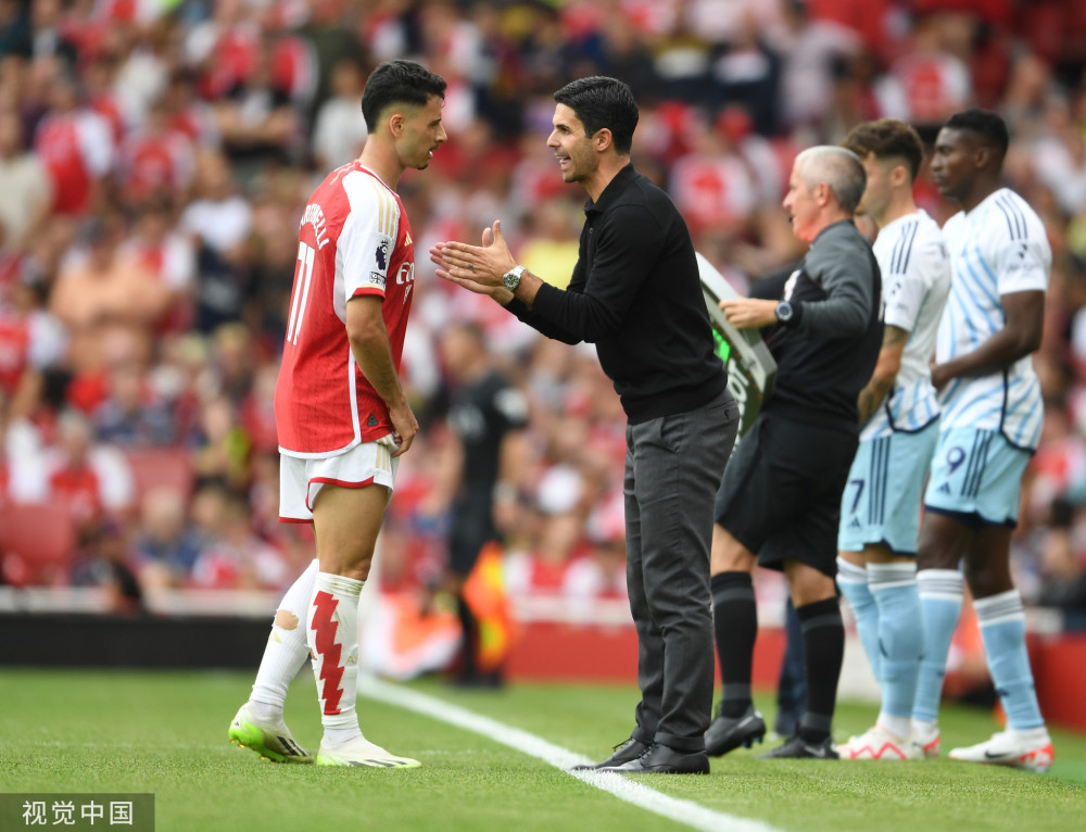  科隆新帅首秀率队逼平欧冠级别强队  