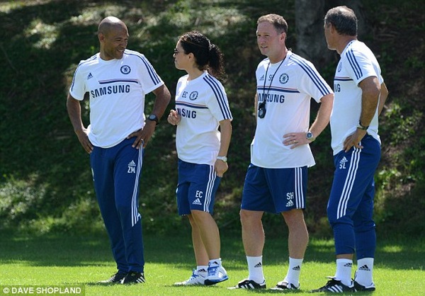  切尔西新援显神威，斯坦福桥上演逆转好戏