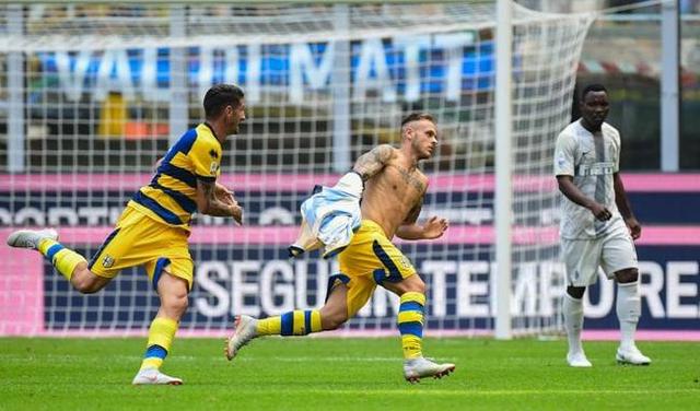  恩波利升班马展锋芒，卡斯特拉尼球场爆冷胜尤文