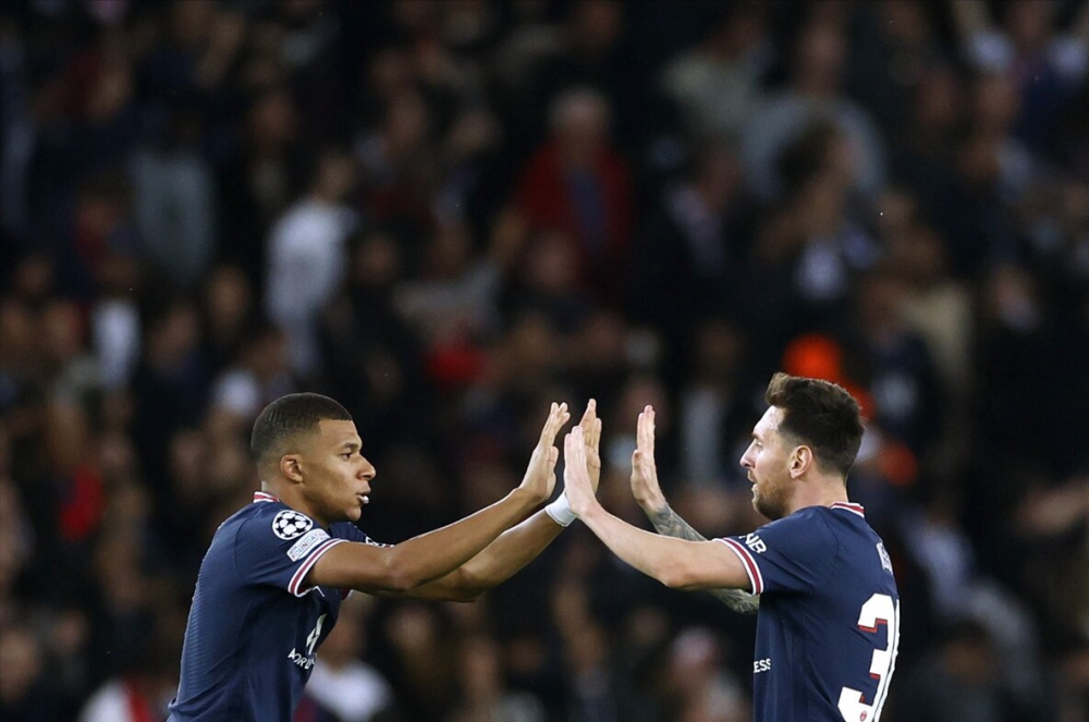  姆巴佩双响炮助大巴黎轻取联赛三连胜